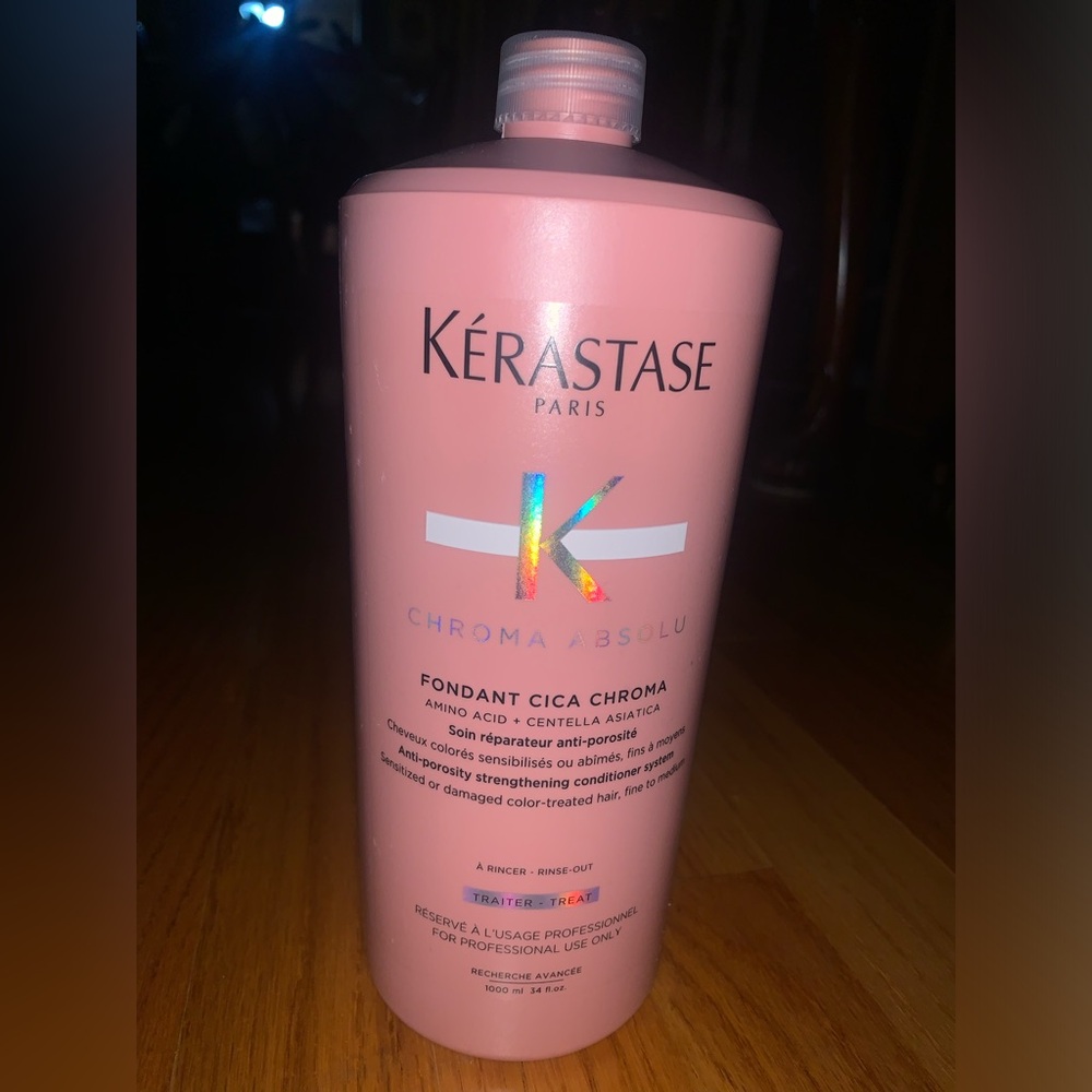 Kerastase Chroma Absolu Fondant Cica Chroma Conditioner 34oz/1L PRO SIZE